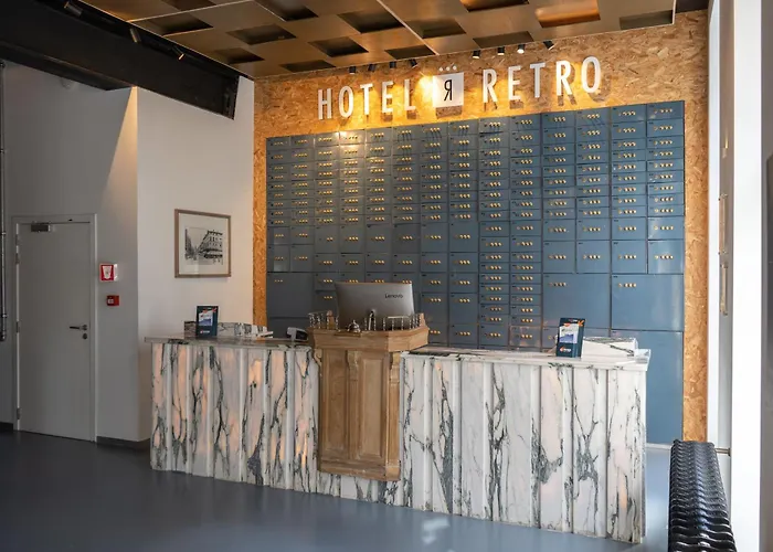 Hotel Retro